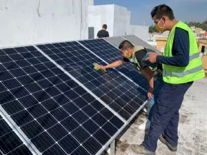 mantenimiento paneles solares