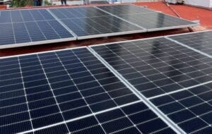 ¿Qué es un panel solar?